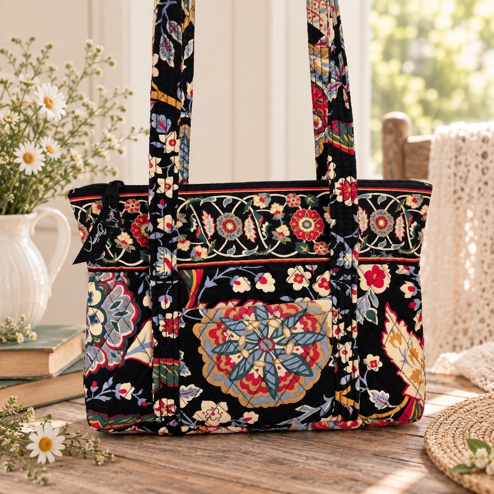 VTG Vera Bradley Versailles Villager Tote Bag Purse Small 90s Cottage Boho